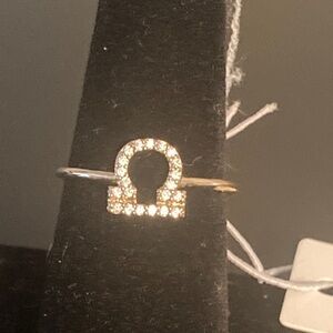 Francesca's Collections Silver Libra Ring